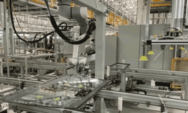 汽車擋風玻璃涂膠