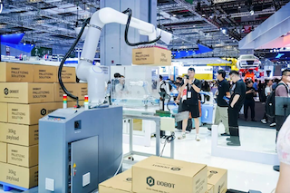 多形態(tài)具身機(jī)器人