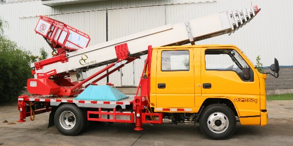 C1駕照也能開！32米科尼樂云梯車，高空作業全能王，為效率與安全加碼！